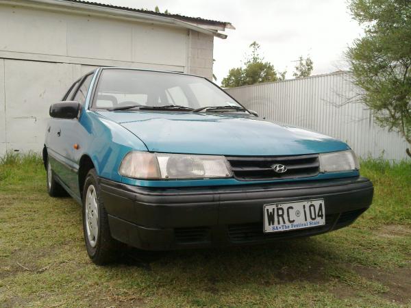 1993 Hyundai Excel 