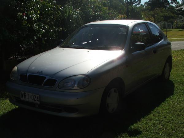 2001 Daewoo Lanos 