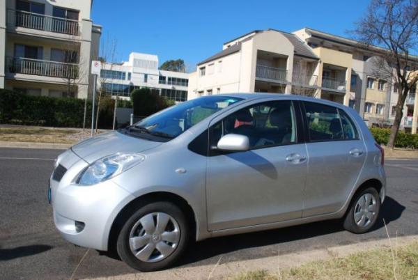 2008 Toyota Yaris 