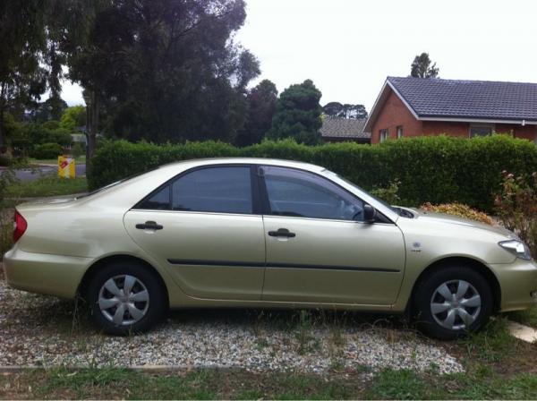 2003 Toyota camry altis