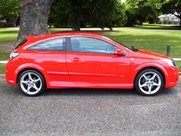 Buy Used 2009 Holden Astra Coupe 2009 Sri Coupe For $17,500 - Used Cars 