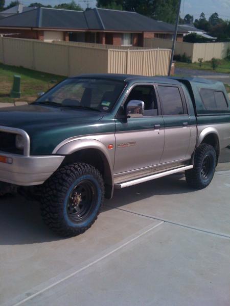 1997 Mitsubishi Triton GLS