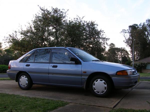 1993 Ford Laser 