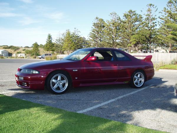 1993 Nissan Skyline 