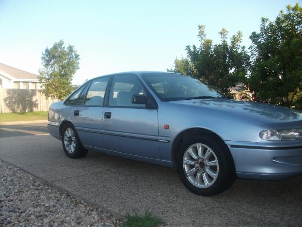 1994 Holden commodore berlina