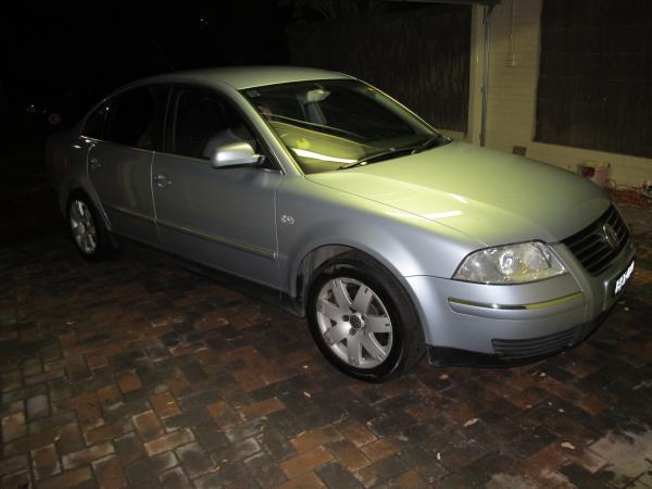 2003 Volkswagen Passat 