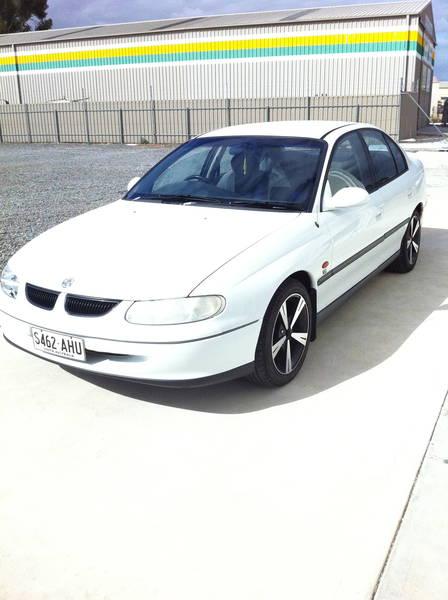 1999 Holden commodore  vt acclaim