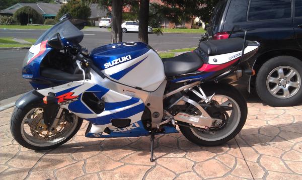 2000 Suzuki GSXR - 750 