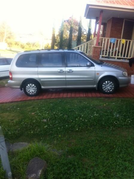 2000 Kia carnival 