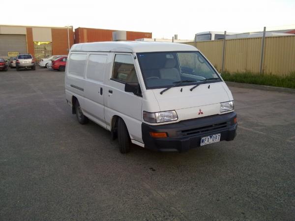 2008 Mitsubishi Express SJ MWB