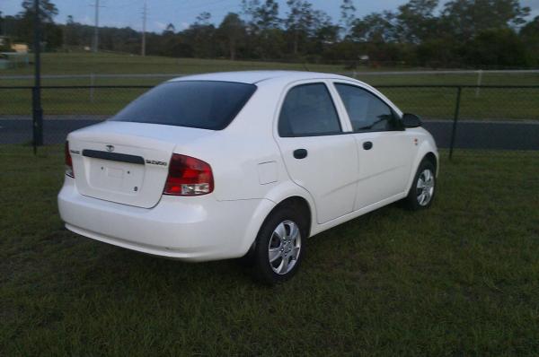 2004 Daewoo kalos sedan kalos 