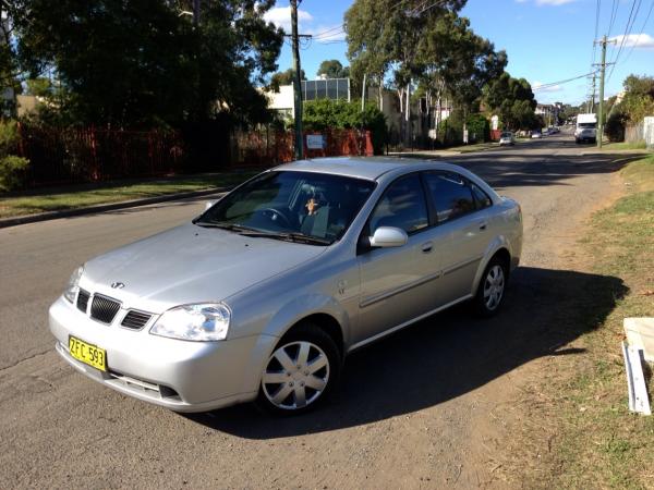 2003 Daewoo Lacetii 