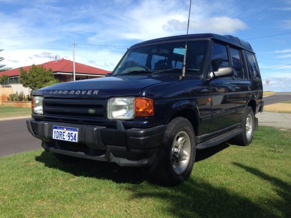 Land rover discovery v8