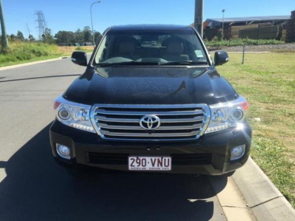 2014 Toyota Land Cruiser 4.4