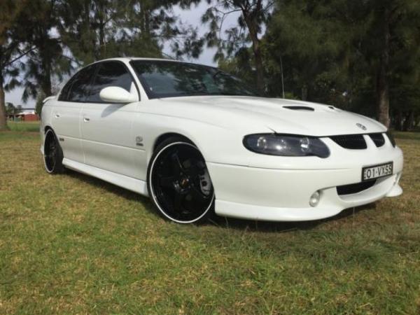 2001 Holden Commodore 5.7