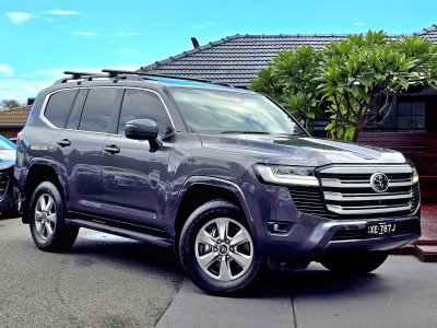 2024 Toyota Landcruiser Vx