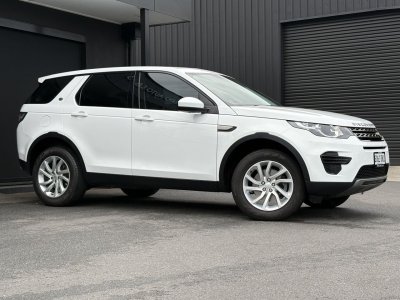 2017 Land Rover Discovery Sport L550 18MY TD4 110kW SE White 9 Speed Sports Automatic Wagon