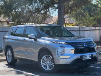 2023 MITSUBISHI OUTLANDER ES 7 SEAT (2WD) ZM MY23