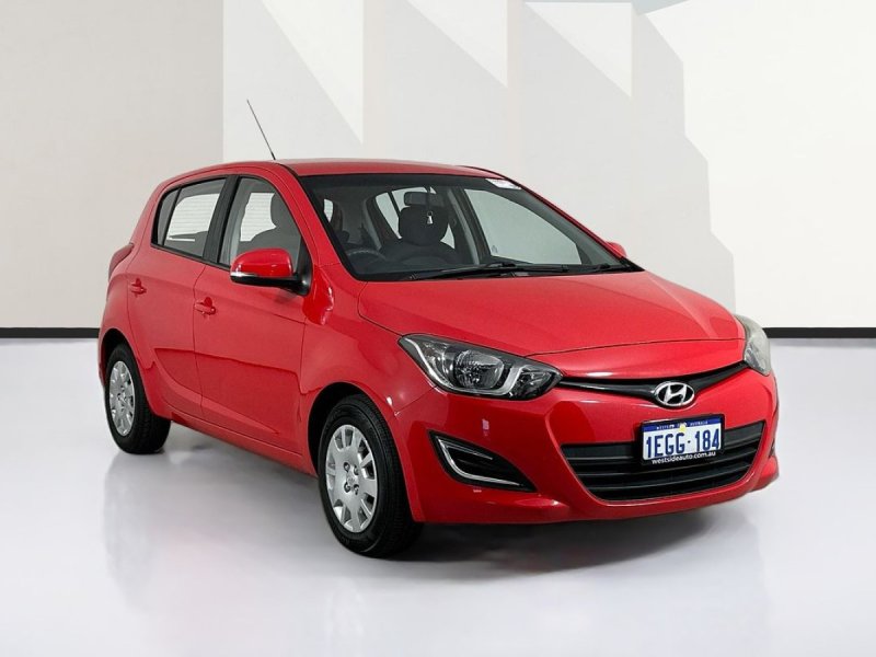 2013 Hyundai i20 PB MY14 ACTIVE 4 SP AUTOMATIC