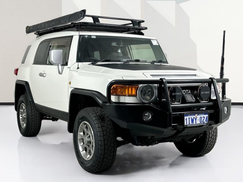 2012 Toyota FJ CRUISER GSJ15R 5 SP AUTOMATIC