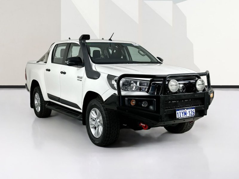 2020 Toyota HILUX GUN126R FACELIFT SR (4x4) 6 SP AUTOMATIC